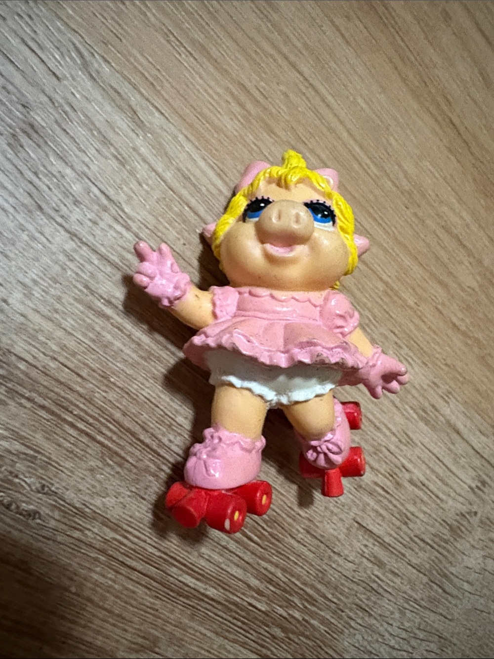 Vintage Baby Miss Piggy Pvc Figure Roller Skating Muppet Babies 3" Figure